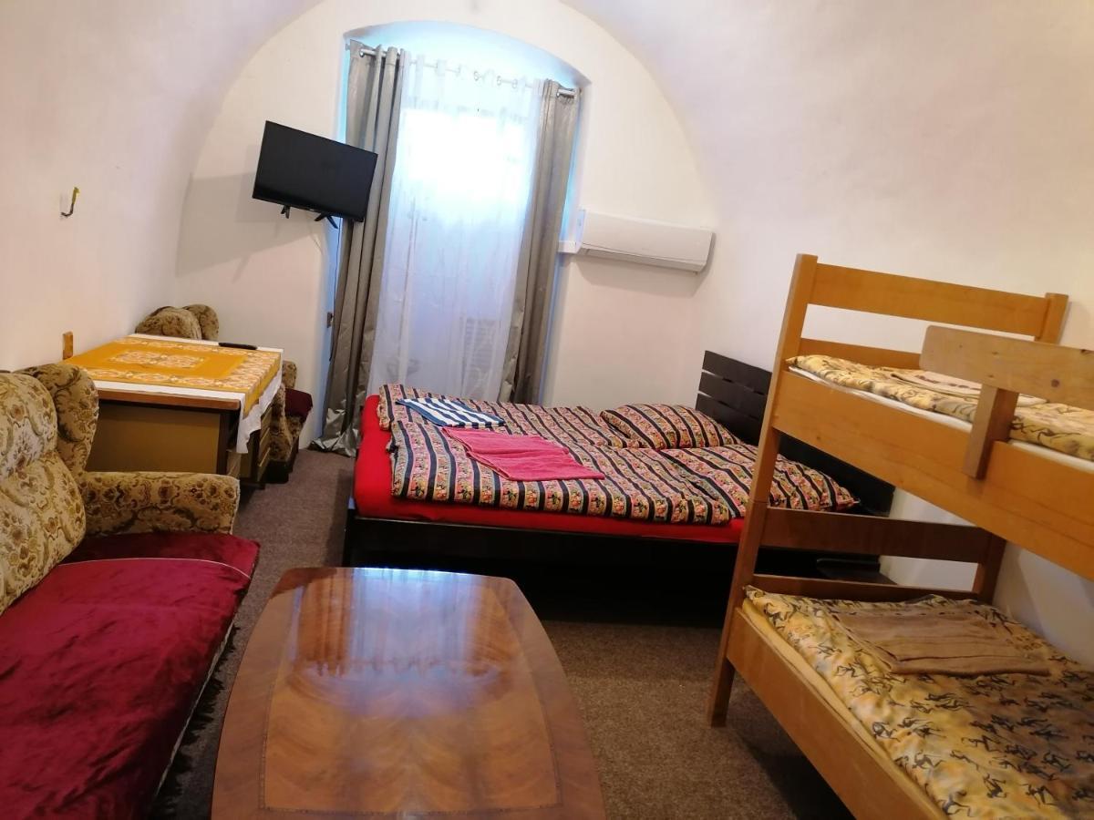 فندق Fara Choustnikovo Hradiste المظهر الخارجي الصورة